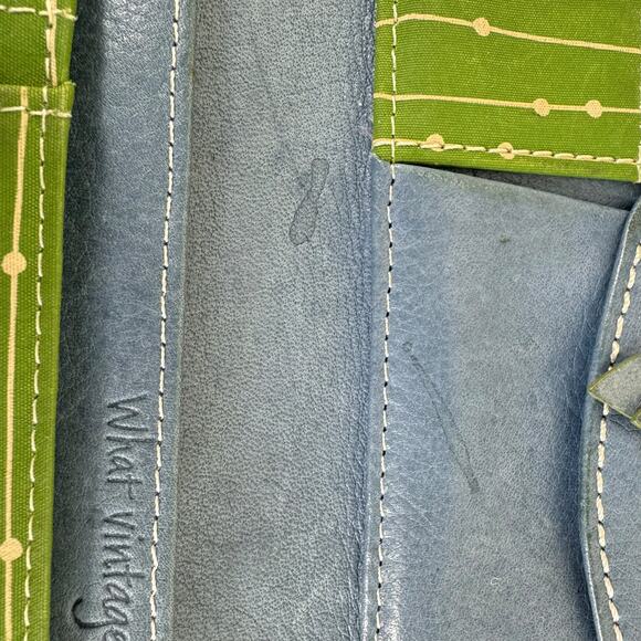 Fossil Brown Colorful Foliage Leaves Bifold Snap Closure Leather Wallet - Picture 6 of 9